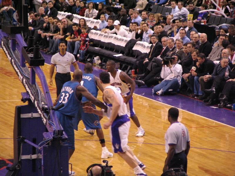 Raptors - 02.04.2005 151.jpg